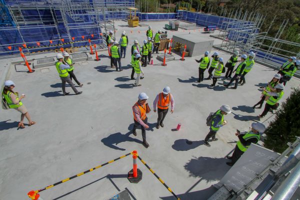 Top assurances pour protéger efficacement votre chantier en auto-construction
